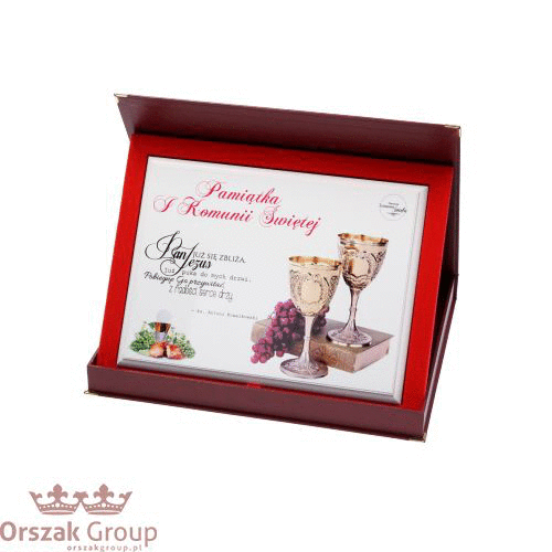 Statuetka komunijna w bordowym etui – prezentacja 360 stopni